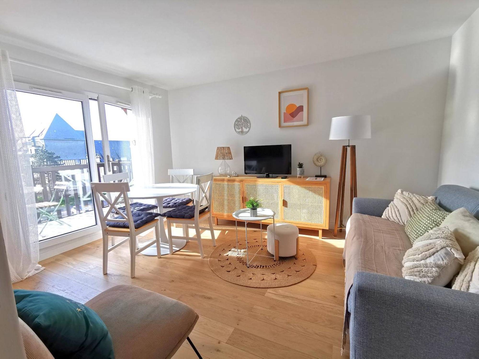 Cosy, Refait A Neuf, 5 Min A Pied De La Appartement Cabourg